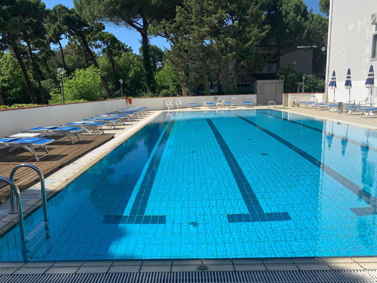 G&D Hotel Deanna Pool&Brunch Milano Marittima Exteriér fotografie