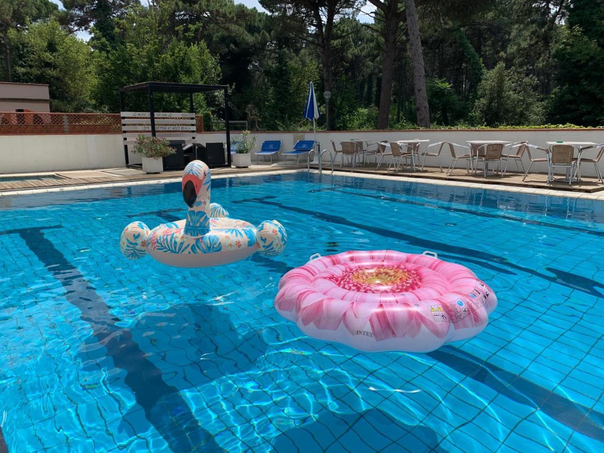 G&D Hotel Deanna Pool&Brunch Milano Marittima Exteriér fotografie