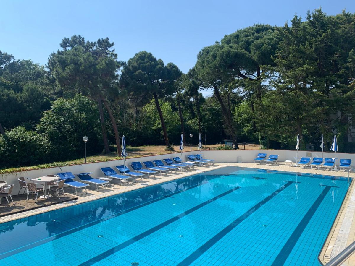 G&D Hotel Deanna Pool&Brunch Milano Marittima Exteriér fotografie