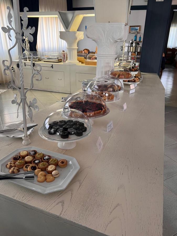 G&D Hotel Deanna Pool&Brunch Milano Marittima Exteriér fotografie