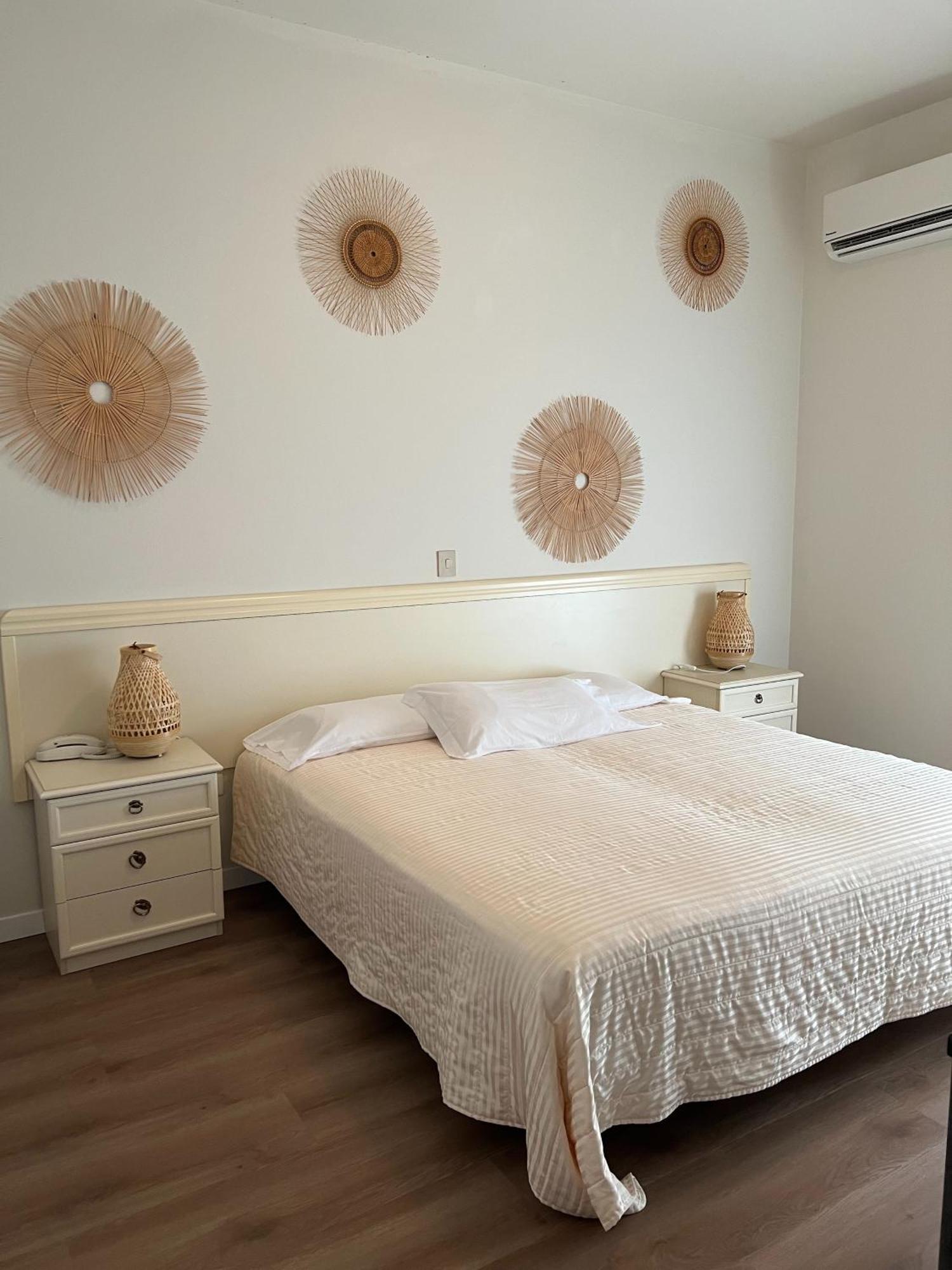 G&D Hotel Deanna Pool&Brunch Milano Marittima Pokoj fotografie